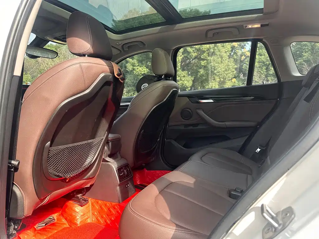 BMW X1 — миниатюра 5