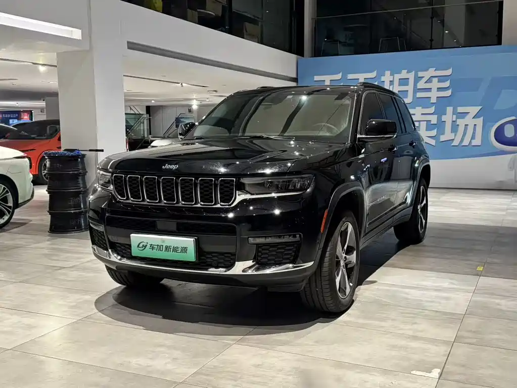JEEP GRAND CHEROKEE 4XE