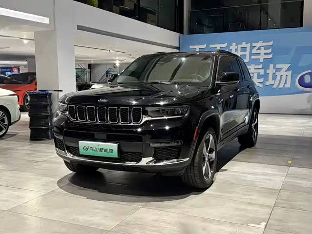 JEEP GRAND CHEROKEE 4XE 2025