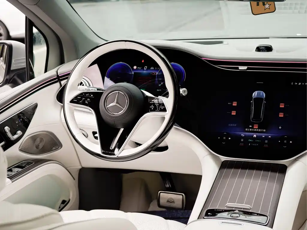 Mercedes-Benz EQS SUV — миниатюра 15