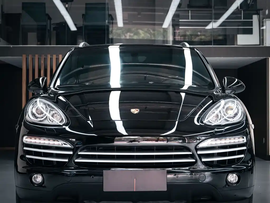 Porsche Cayenne — миниатюра 2