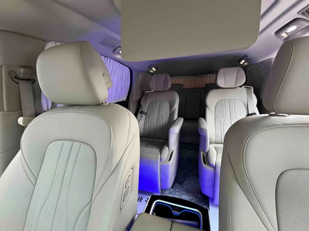 Buick GL8 Hybrid — миниатюра 9