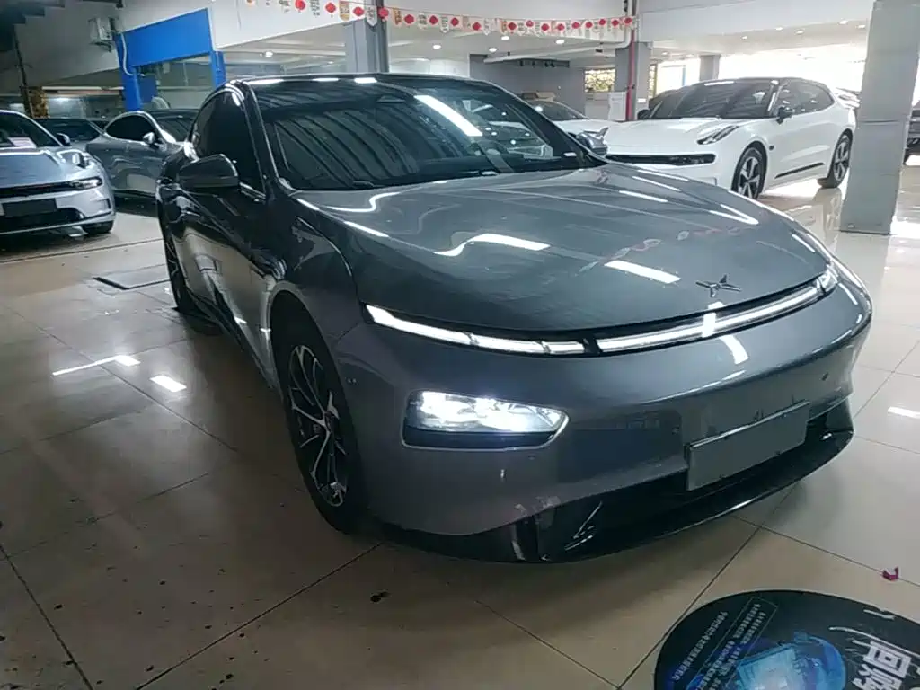 XPeng P7 — миниатюра 4