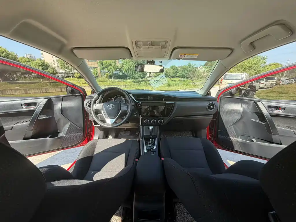 Toyota Corolla — миниатюра 6