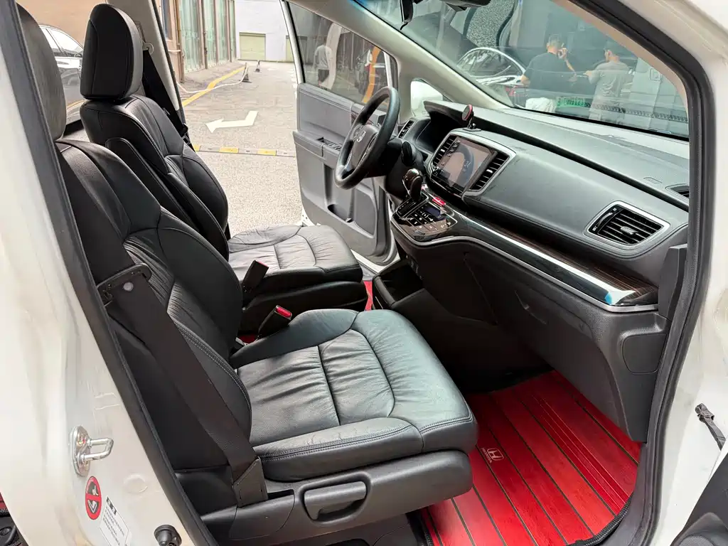 Honda Odyssey — миниатюра 10