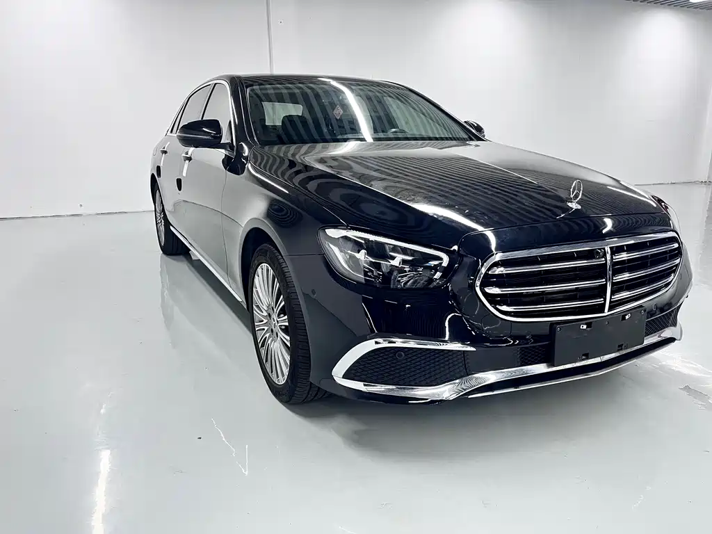 Mercedes-Benz E-Class E 2023 E 300 L Fashion