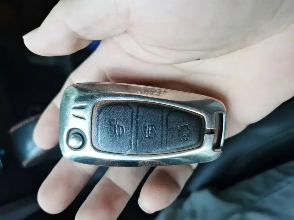 Ford Kuga — миниатюра 9