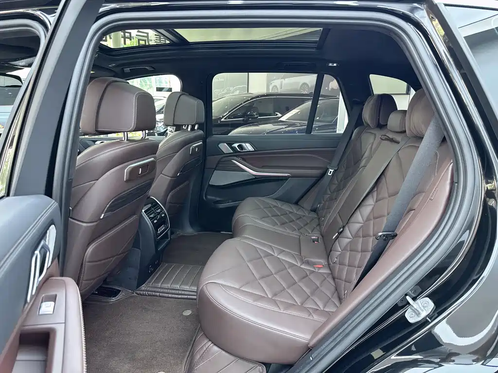 BMW X5 — миниатюра 17