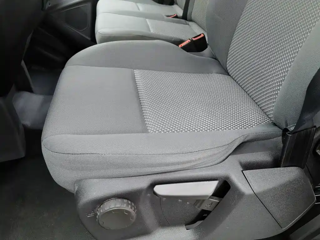 Ford Transit — миниатюра 20
