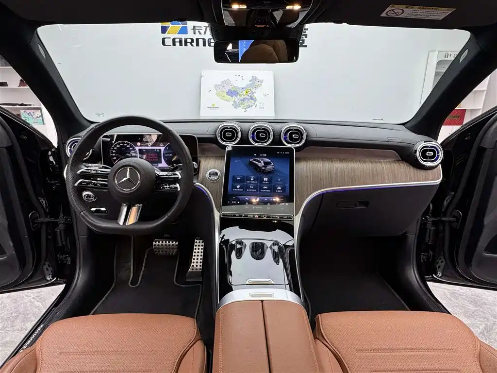 Mercedes-Benz GLC 2025 350 e L 4MATIC