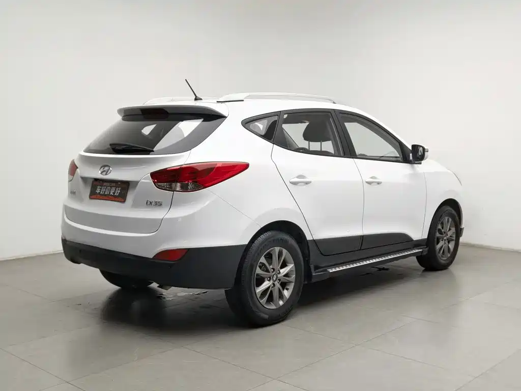 Hyundai ix35 — миниатюра 2