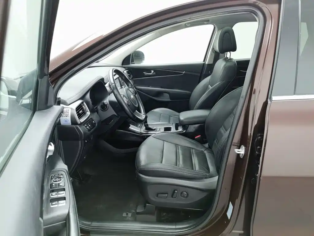 Kia Sorento — миниатюра 10