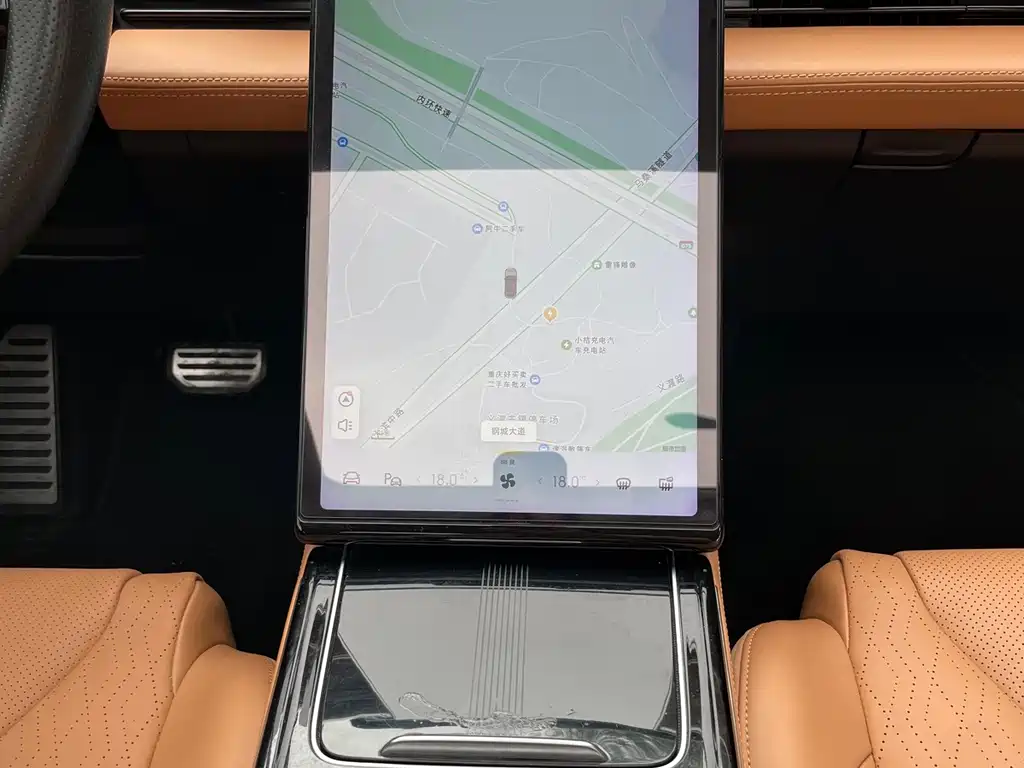 XPeng P5 — миниатюра 19