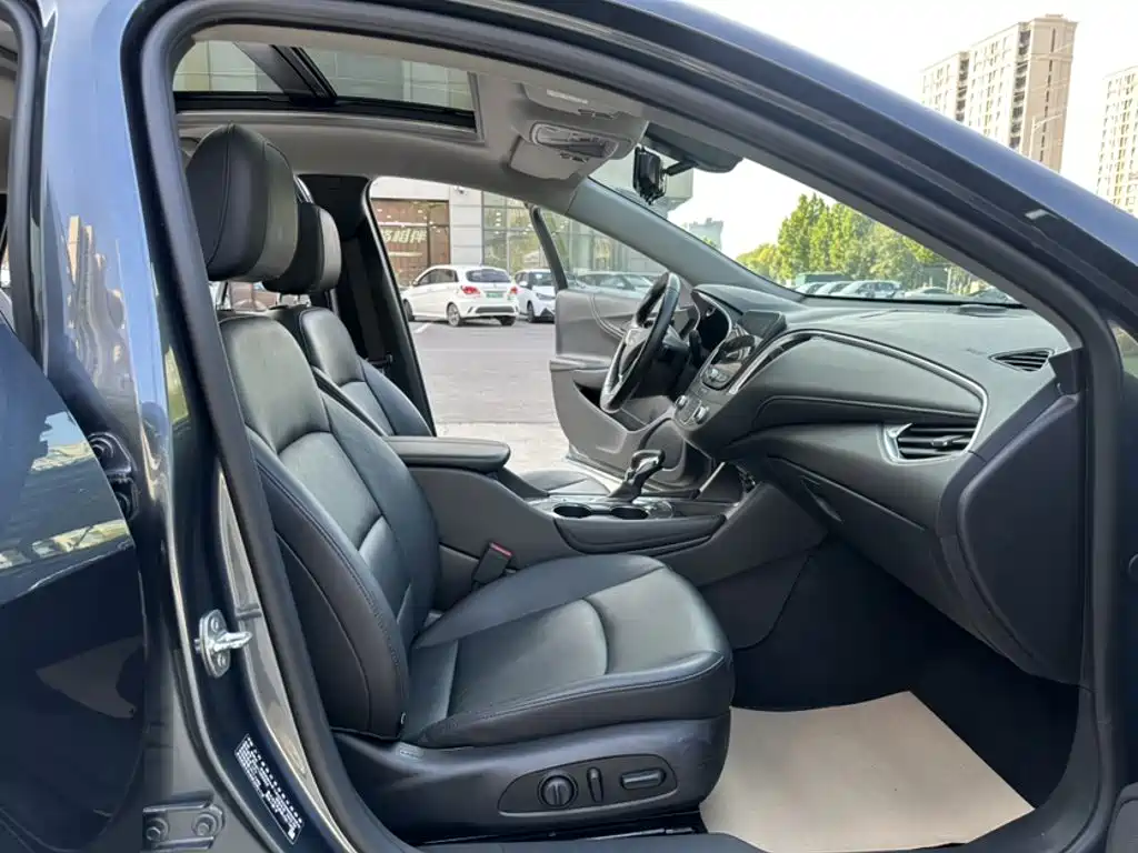 Chevrolet Malibu XL — миниатюра 24
