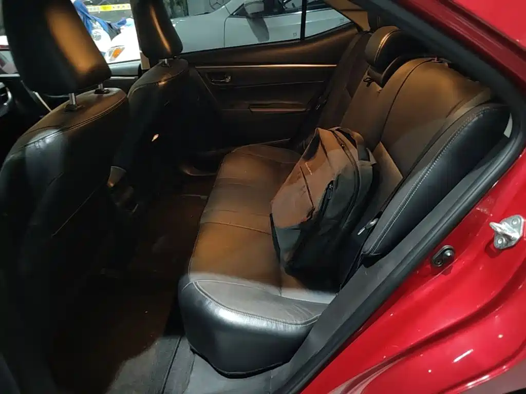 Toyota Corolla — миниатюра 17