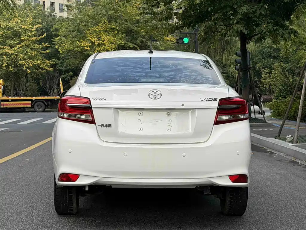 Toyota Vios — миниатюра 16