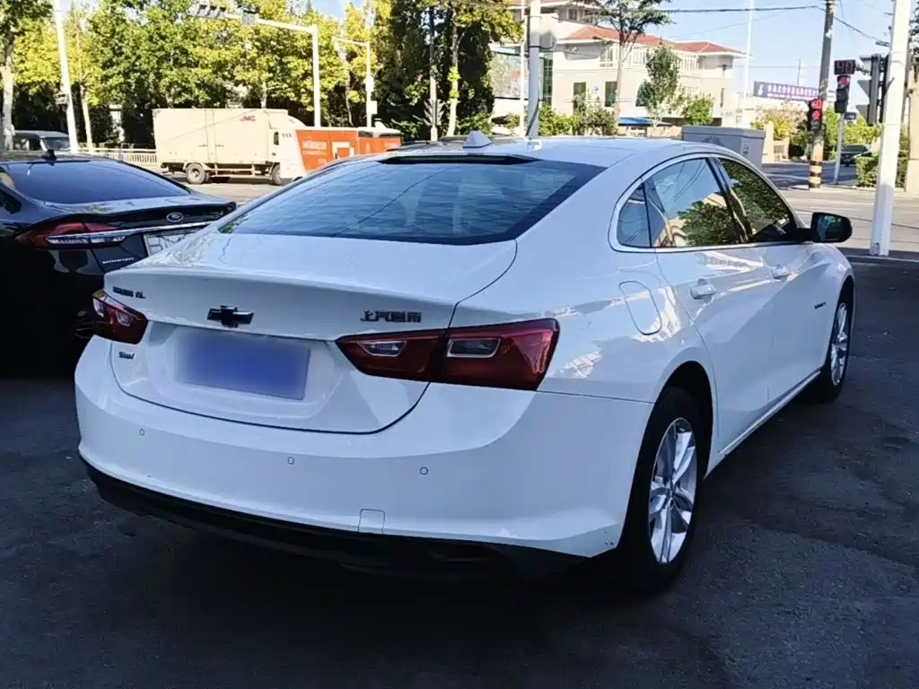 Chevrolet Malibu XL — миниатюра 7