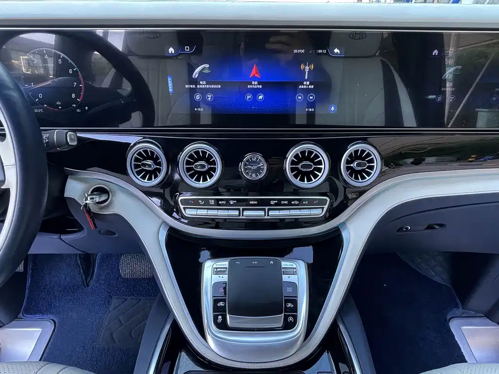 Mercedes-Benz Vito — миниатюра 12