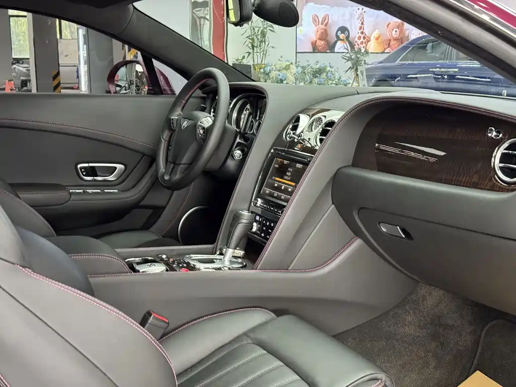 Bentley Continental — миниатюра 9