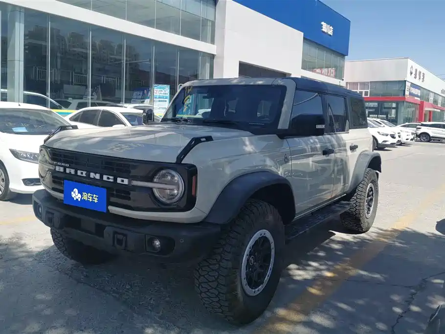 Ford Bronco 2025
