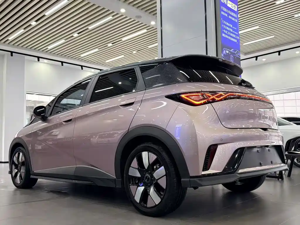 BYD Dolphin — миниатюра 4