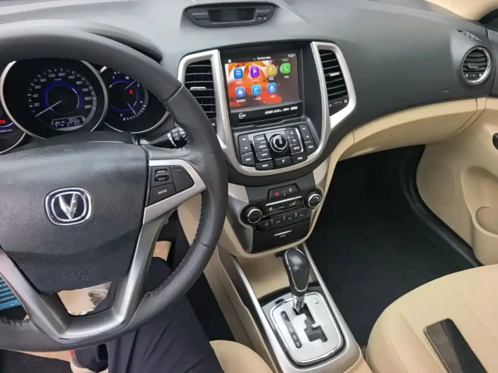 Changan Eado — миниатюра 10