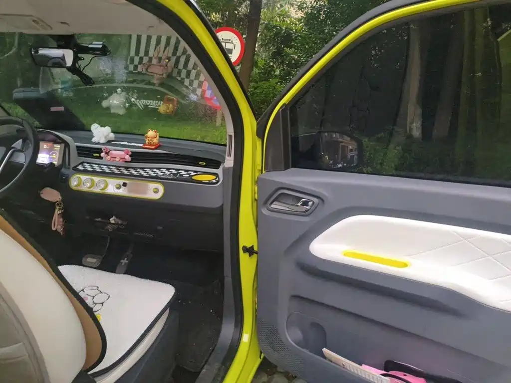 Wuling MINIEV — миниатюра 19