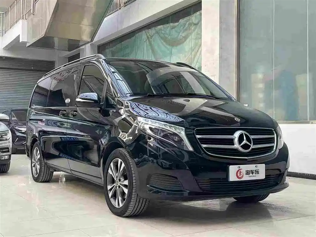 MERCEDES-BENZ V CLASS