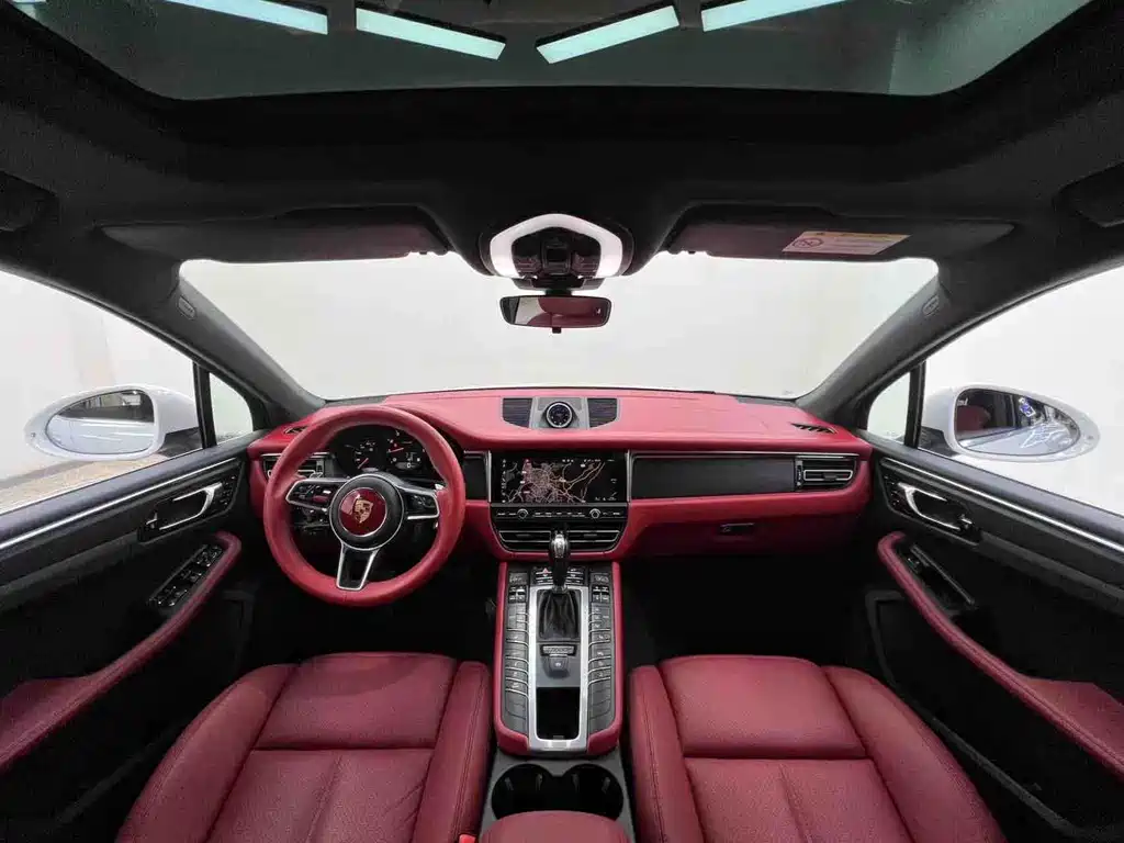 Porsche Macan — миниатюра 16