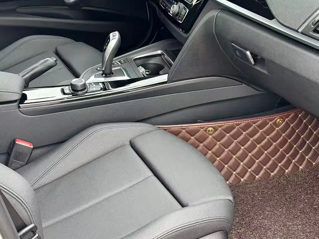BMW 3 Series — миниатюра 15