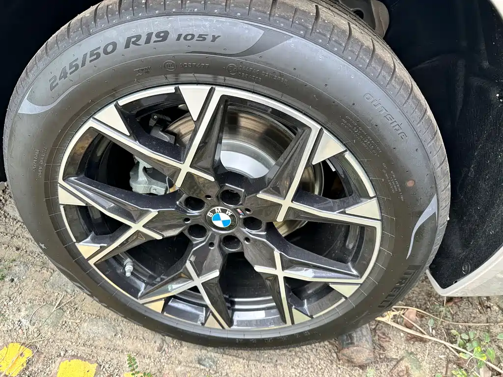BMW X3 — миниатюра 11