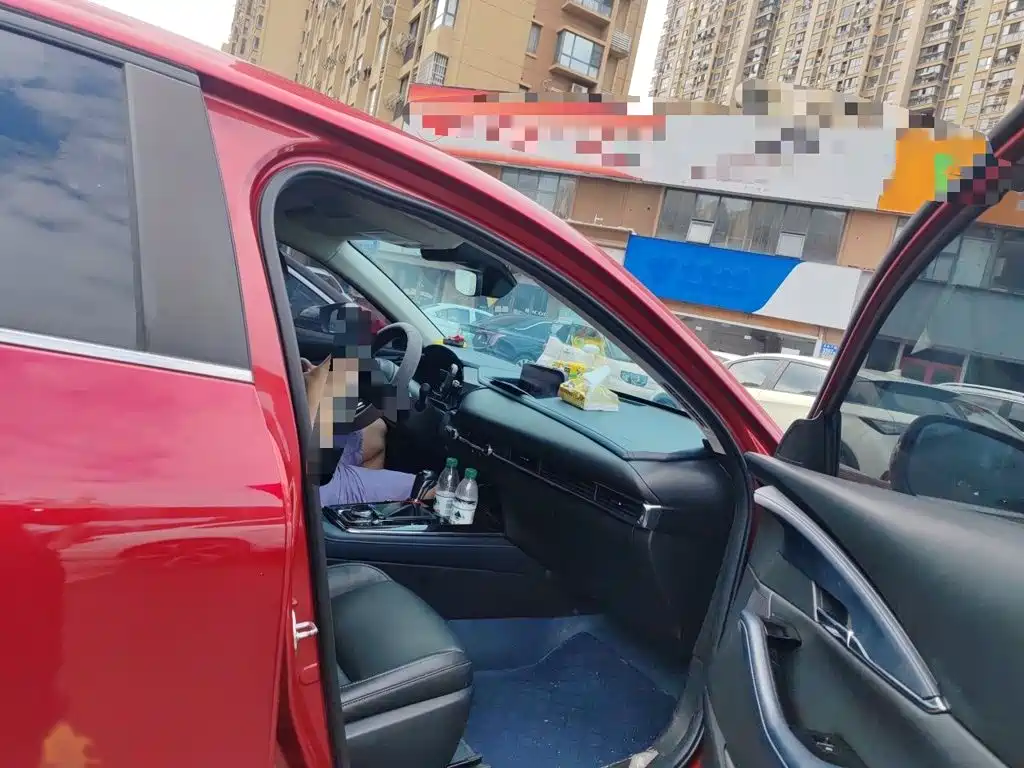 Mazda CX-30 — миниатюра 17