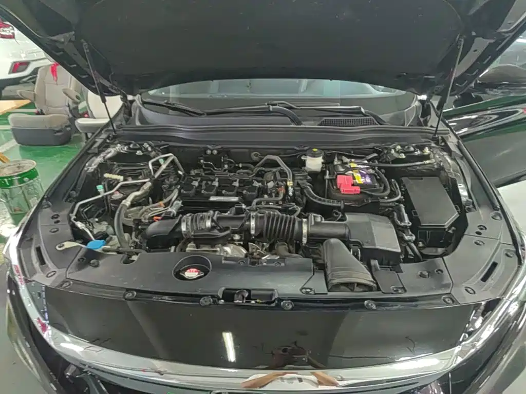 Honda Accord — миниатюра 20