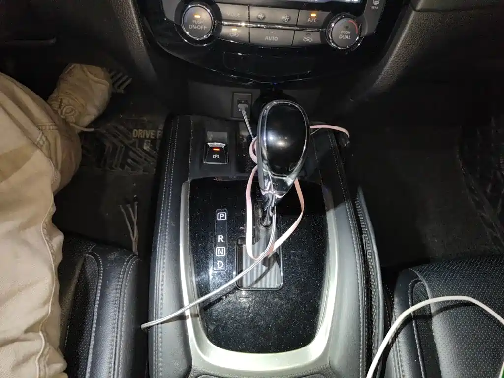 Nissan X-Trail — миниатюра 7