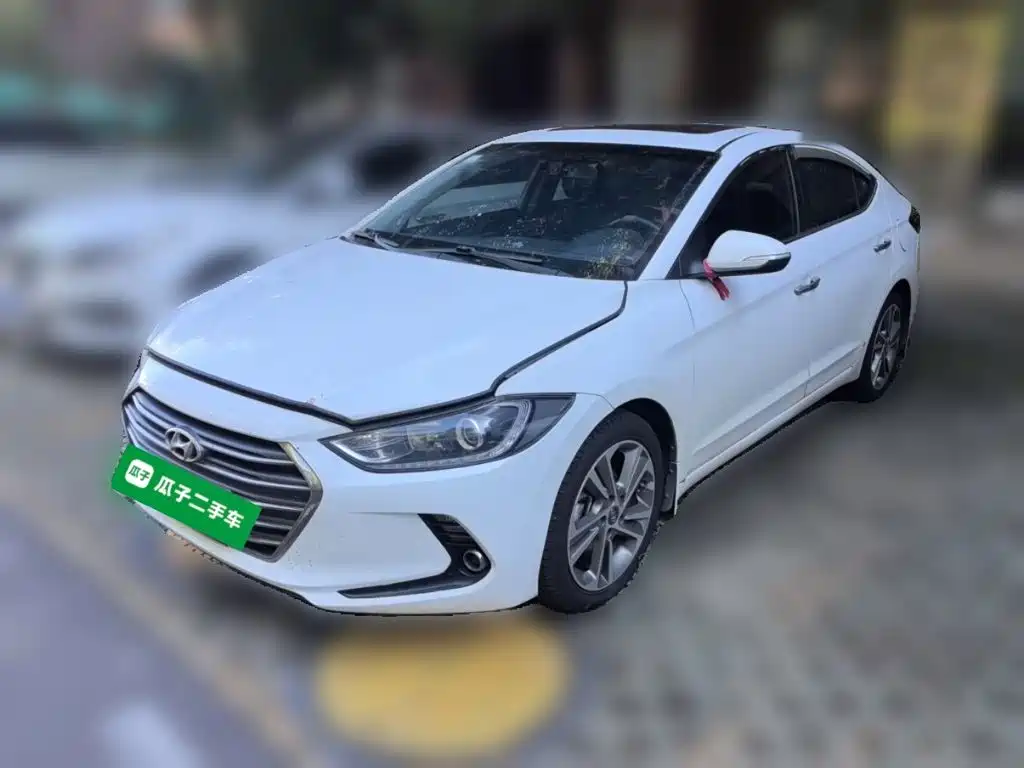 Hyundai Elantra — миниатюра 2