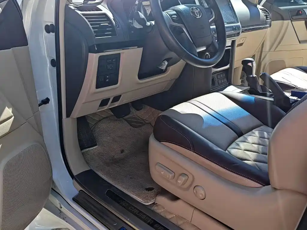 Toyota Prado (Import) — миниатюра 9