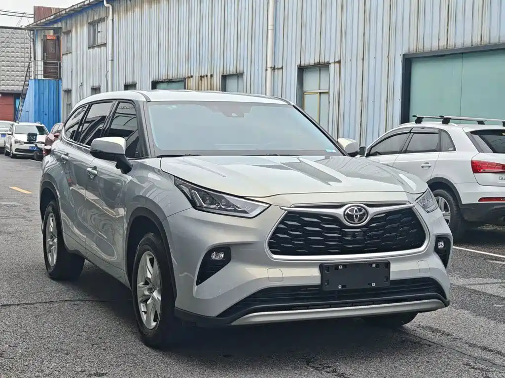 Toyota Highlander — миниатюра 8