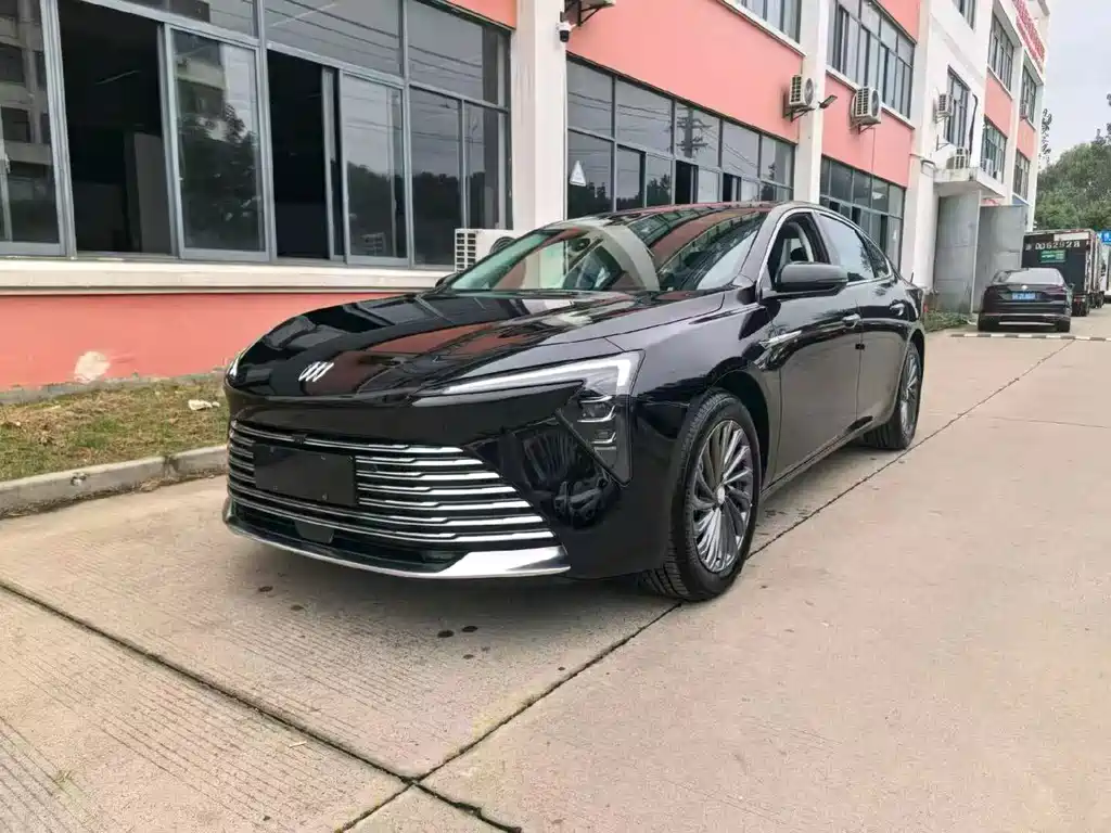 Buick LaCrosse — миниатюра 3