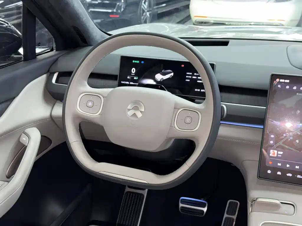 NIO ES8 — миниатюра 16