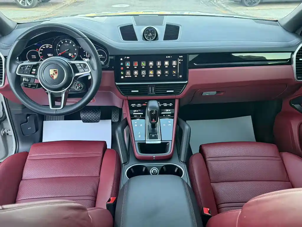 Porsche Cayenne — миниатюра 12