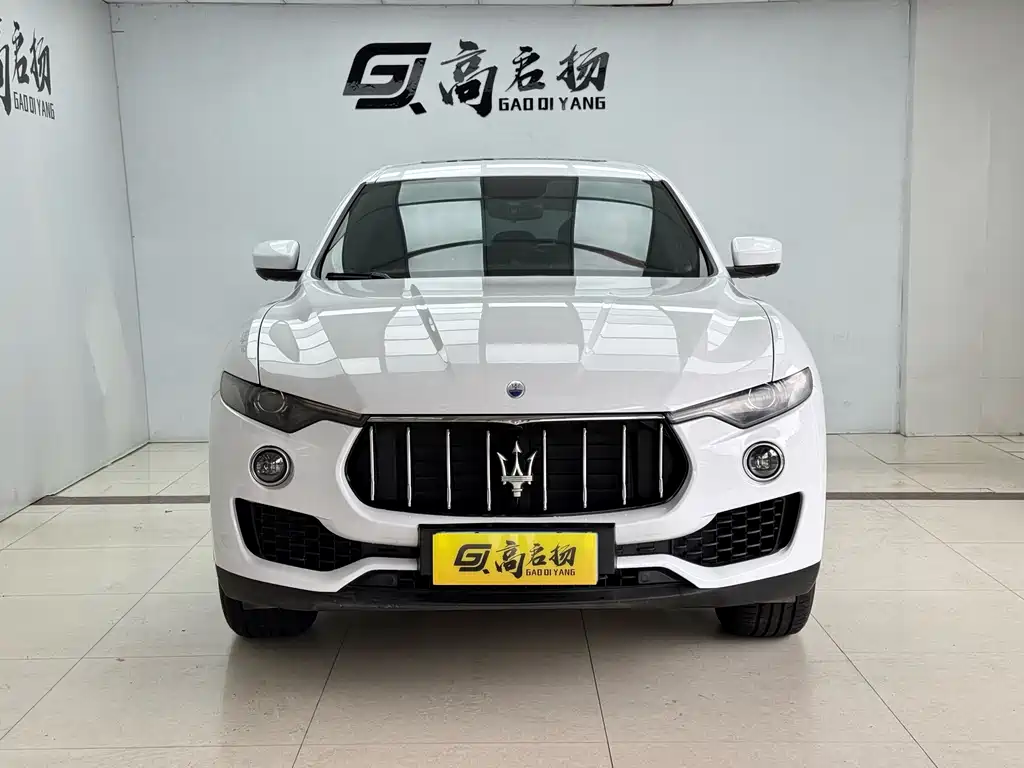 Maserati Levante — миниатюра 2