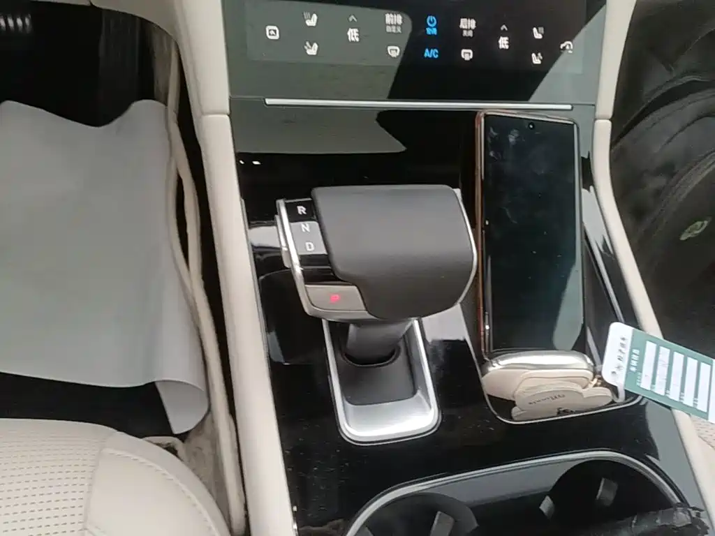 Li Auto Li ONE — миниатюра 14