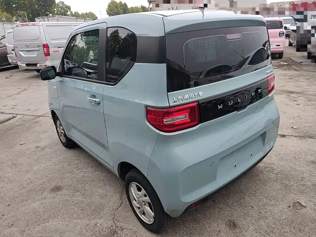 Wuling MINIEV — миниатюра 5