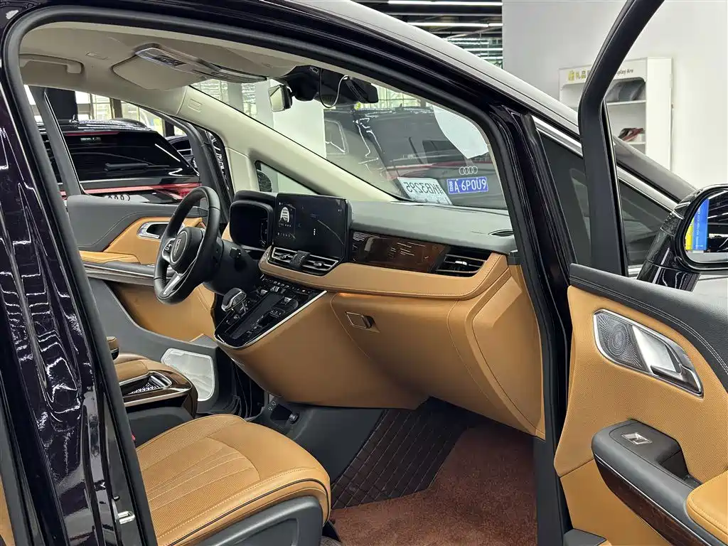 Hongqi HONGQI HQ9 PHEV