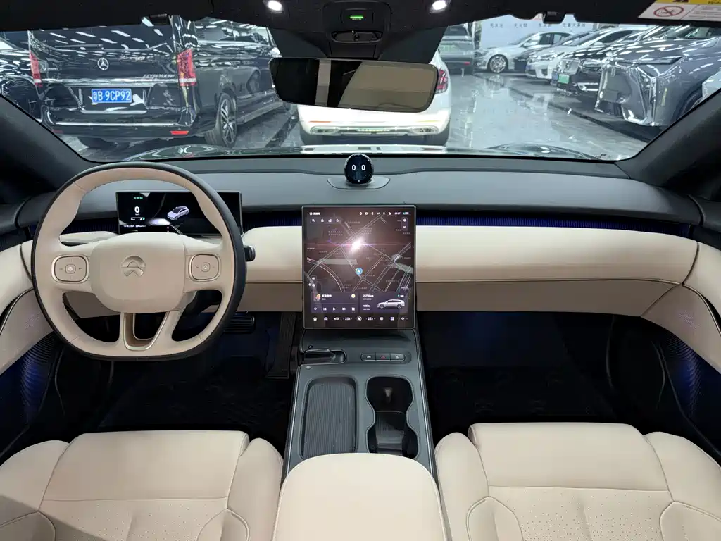 NIO ET5T — миниатюра 12