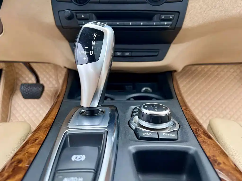 BMW X5 (Import) — миниатюра 14