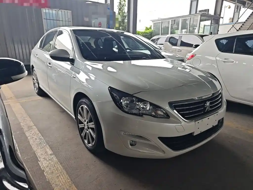 Peugeot 408 — миниатюра 4