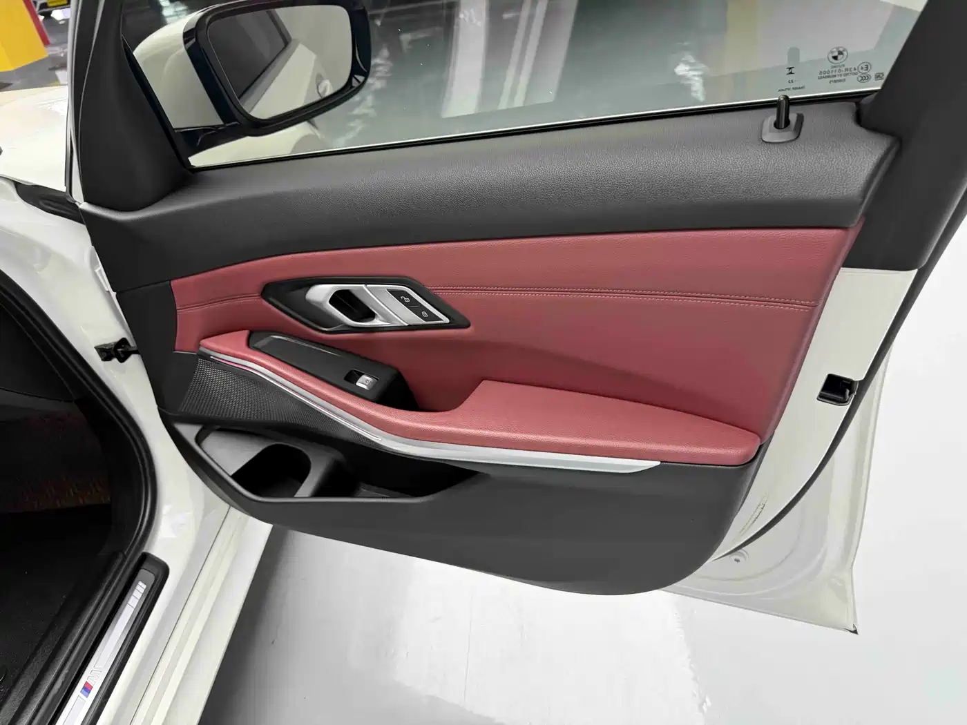 BMW 3 series id 4674323 из Китая 7