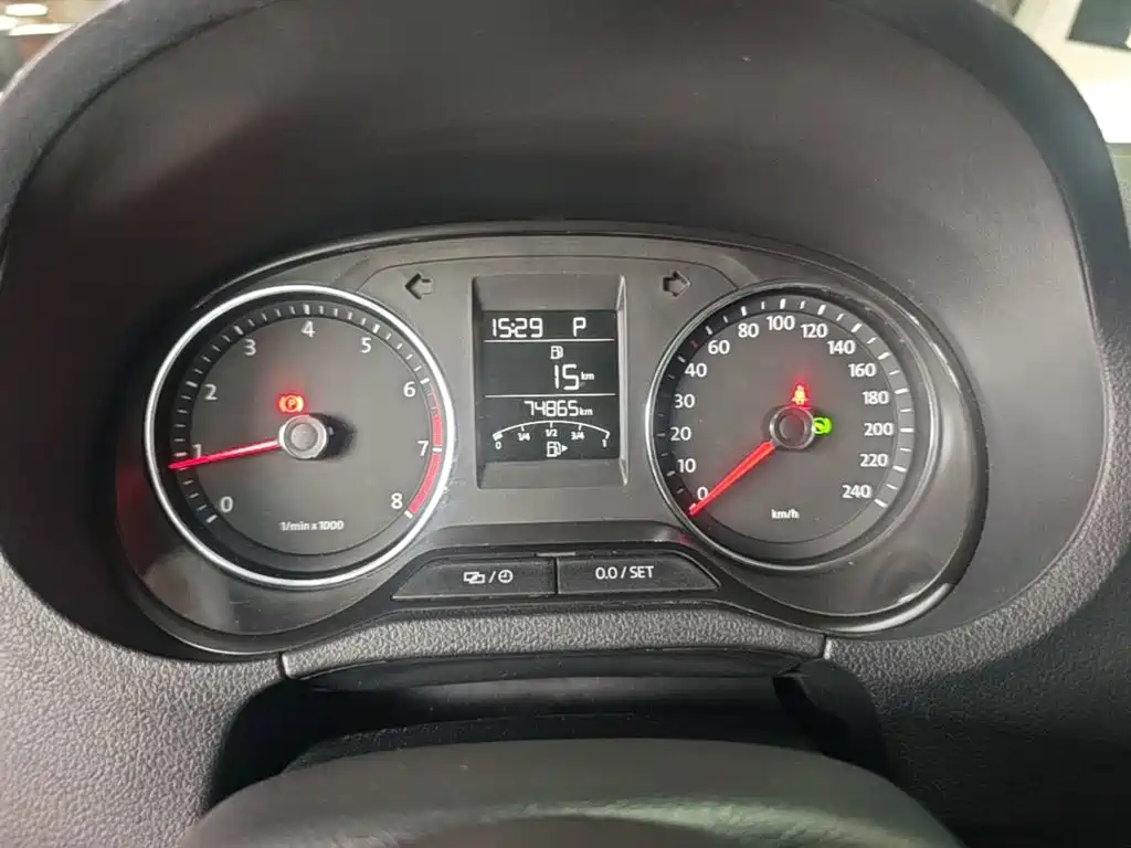 Volkswagen Polo — миниатюра 12