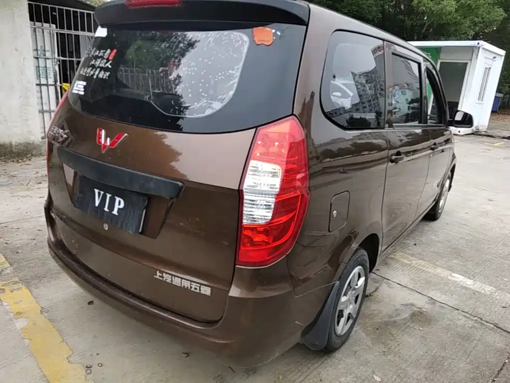 Wuling Hongguang — миниатюра 7